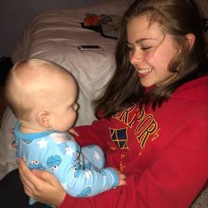 Meet your Posher, Stephanie